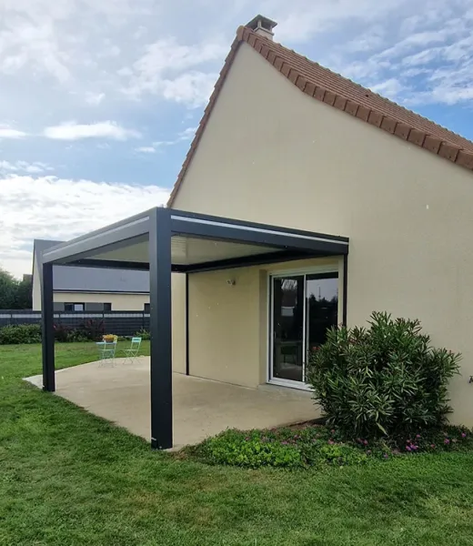 pergola aluminium attenante maison teloche