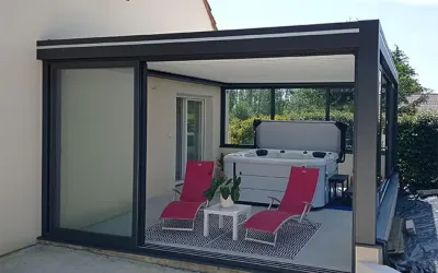 Extension pergola à portes coulissantes