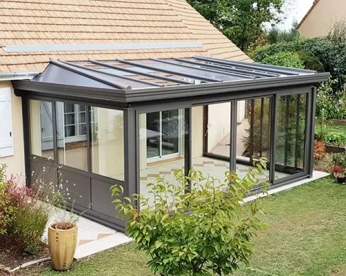 veranda classique le mans un espace de vie baigne de lumiere naturelle
